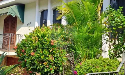 Zona Norte SP Lindo sobrado localizado em rua privilegiada no Jardim França. Excelente oportunidade.