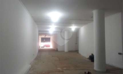 Casa comercial para alugar na Avenida Cásper Líbero, 555, Centro, São Paulo