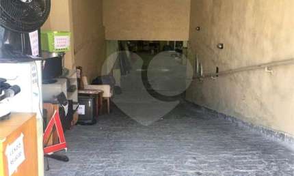 Excelente galpão para alugar,com 500m² na Vila Gustavo!