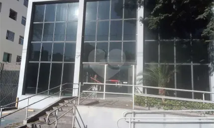 Prédio para alugar na Rua Maria Cândida, 1030, Vila Guilherme, São Paulo