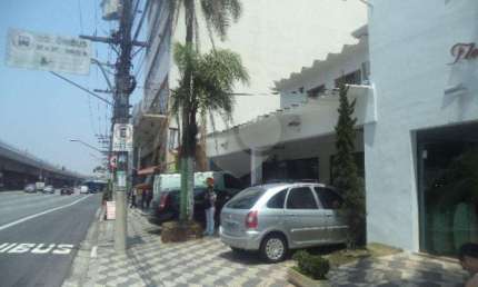 Casa comercial para alugar na Avenida Cruzeiro do Sul, 3003, Pari, São Paulo
