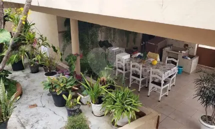 Casa com 5 quartos à venda na Rua Gailarda, 66, Jaraguá, São Paulo