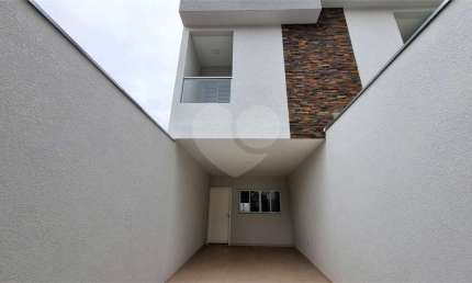 Sobrado Novo à Venda |3 Quartos ( 1 Suíte) | 3 Banheiros| 2 Vagas| Vila Medeiros