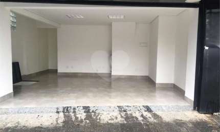 Casa comercial para alugar na Rua Conselheiro Moreira de Barros, 382, Santana, São Paulo