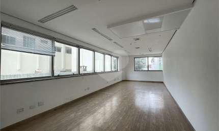 Sala / Conjunto Comercial - Pinheiros - 42 m² - Locação / Aluguel