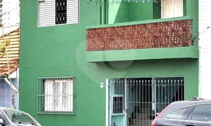 Sobrado à venda | 150 m² | 4 dormitórios (1 suíte) | 1 vaga na Vila Maria Baixa!