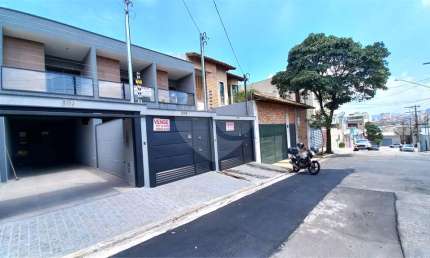 Sobrado diferenciado 03 suítes e 03 vagas com jardim de inverno