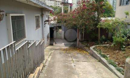 CASA TÉRREA A VENDA NA VILA NOVA CACHOEIRINHA - 3 DORMS E 6 VAGAS DE GARAGEM