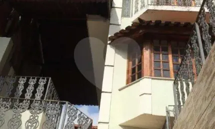 Maravilhosa casa à venda na região da Cachoeirinha – Zona Norte