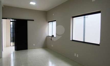 Casa comercial para alugar na Rua Guaipá, 1117, Vila Leopoldina, São Paulo