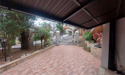 Casa com 3 quartos para alugar na Rua Eduardo, 448, Tremembé, São Paulo
