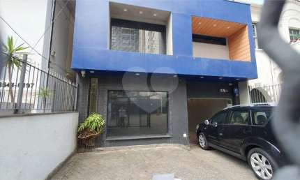 Prédio para alugar na Rua Itapicuru, 656, Perdizes, São Paulo