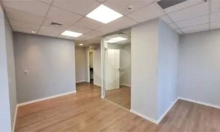 SALA COMERCIAL 138 M2 COM 3 VAGAS PARA LOCAÇÃO NO JARDIM DAS PERDIZES
