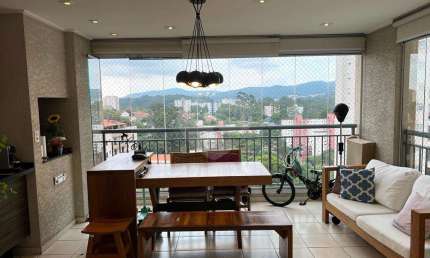 Apartamento à venda com varanda, vista incrível e lazer completo no condomínio