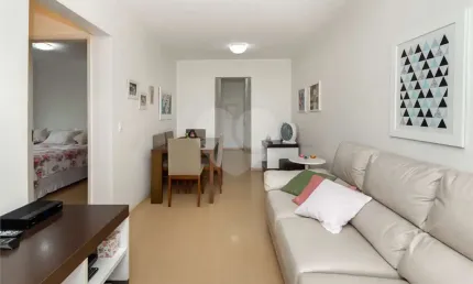 Apartamento - Via Gumercindo - 2 Dormitórios - 2 Banheiros - 2 Vagas