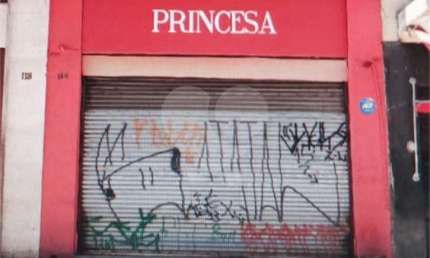 Casa comercial para alugar na Rua Sete de Abril, 114, Centro, São Paulo