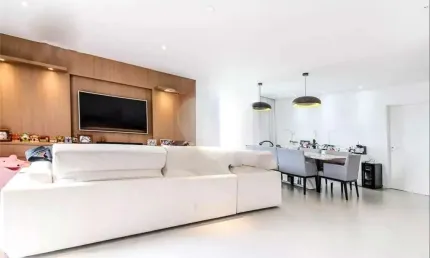 Cobertura, Impecável e com Excelente Distribuição em Perdizes!