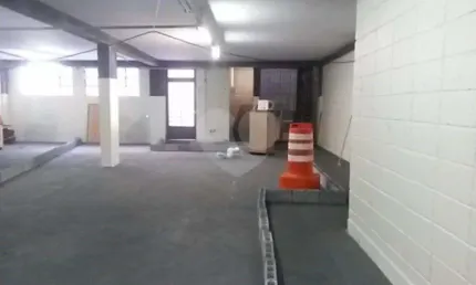 Sala comercial para alugar na Rua Paulo de Faria, Vila Gustavo, São Paulo