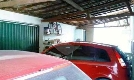 SOBRADO A VENDA NO HORTO FLORESTAL - 2 DORMS (1 SUÍTE), CHURRASQUEIRA E 3 VAGAS DE GARAGEM