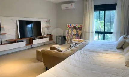 Casa com 6 quartos à venda em residencial tamboré - sp