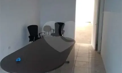 Prédio à venda na Avenida Brigadeiro Manoel Rodrigues Jordão, 300, Centro, Barueri