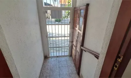 Sobrado à Venda | 120 m² | 3 dormitórios no Bom retiro!