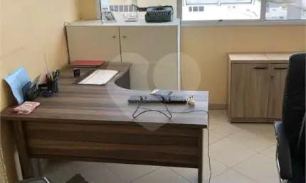 Sala comercial à venda na Rua do Bosque, Barra Funda, São Paulo