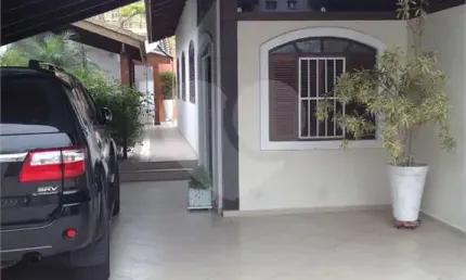 Casa com 4 quartos à venda na Avenida Venezuela, 223, Enseada, Guarujá