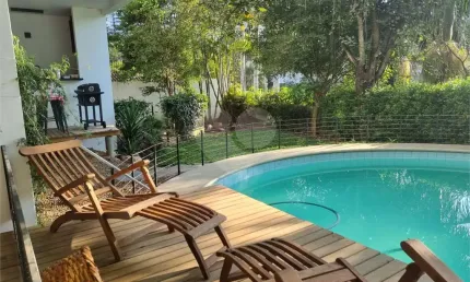 Casa com 4 quartos à venda na Rua Olegário Mariano, Jardim Guedala, São Paulo
