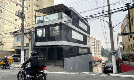 IMÓVEL PARA LOCAÇÃO | 320m² | SALAS AMPLAS + GARAGEM | REGIÃO ESTRATÉGICA