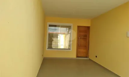 SOBRADO VILA NIVI 3 SUÍTES CLOSET QUINTAL RUA SEM SAÍDA