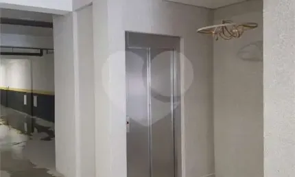 Apartamento com 37m2, 2 quartos, banheiro, sala, cozinha, COM vaga
