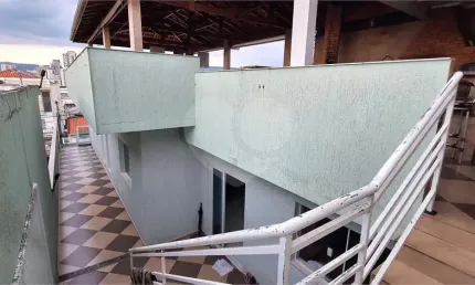 Casa à venda na Vila Dom Pedro II, toda reformada, com excelente e ampla área gourmet.