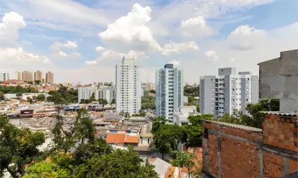 Ótima Oportunidade! Casa antiga com área de terreno 270 metros em Freguesia do Ó
