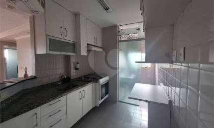 Apartamento 2 dormitórios com suite e vaga na Zumkeller com lazer completo