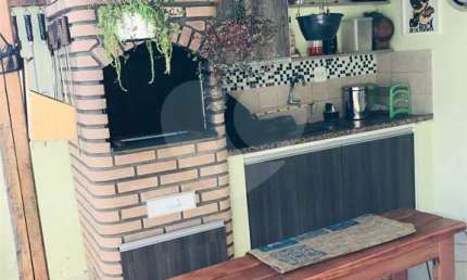 VENDA - Sobrado à Venda - 180m² | 3 Dormitórios |3 Vagas e 3 Suítes em Guarulhos