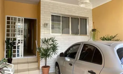 Sobrado à venda | 3 dormitórios ( 1 suite ) 2 vagas no bairro do limão