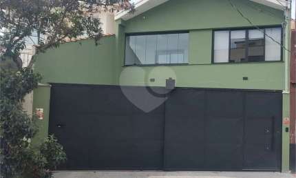 Casa com 3 quartos à venda na Rua Altinópolis, 410, Água Fria, São Paulo