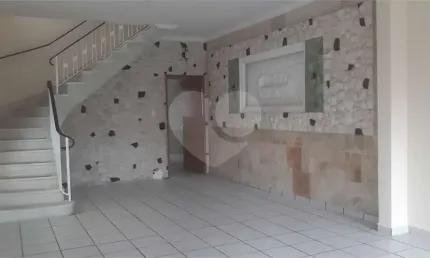 Casa com 4 quartos para locação em parada inglesa - sp