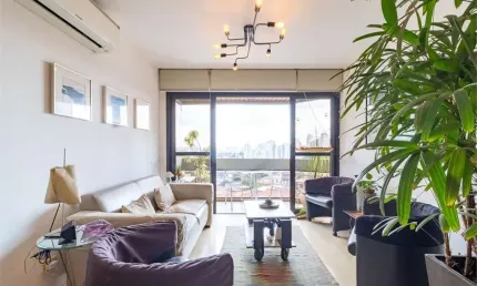 Apartamento à Venda na Vila Madalena com 4 Quartos, Suíte e 2 Vagas – Condomínio com Lazer Completo