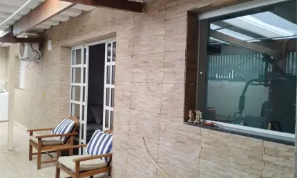 Casa Térrea Próxima à Marginal Tietê – Reformada e Completa