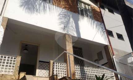 Sobrado comercial ou residencial sem garagem em Santana