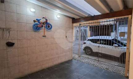 Casa com 3 quartos à venda na Rua Goulart de Faria, 31, Vila Constança, São Paulo