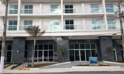 SALA COMERCIAL COM 46M2 A VENDA PRÓXIMA AO METRÔ TIETÊ - POSSUI 2 BANHEIROS E 1 VAGA DE GARAGEM