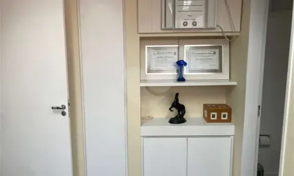 Sala comercial para alugar na Avenida Iraí, Moema, São Paulo