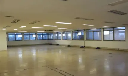 Sala comercial à venda na Rua Eugênio de Medeiros, Pinheiros, São Paulo