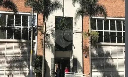 Prédio comercial para LOCAÇÃO e VENDA no BOM RETIRO