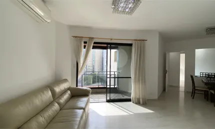 APARTAMENTO 112M², 3 QUARTOS, 2 VAGAS À VENDA EM MOEMA - SP