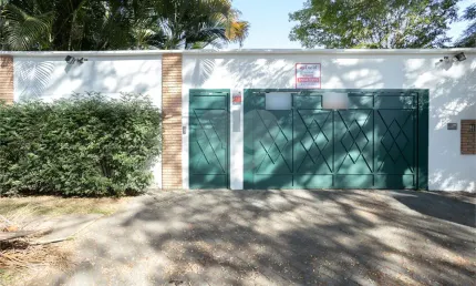 Casa com 6 quartos para alugar na Vila Ida, São Paulo 