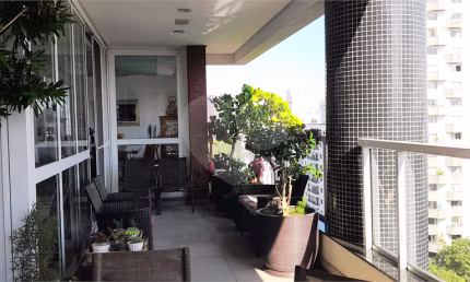 Apartamento a venda 257m² - 4 quartos - Vila Madalena